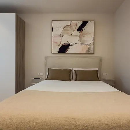 Apartment Barcelona Aura *