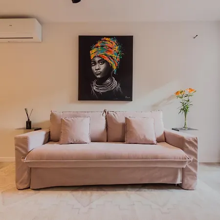 Apartment Barcelona Aura *