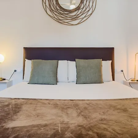 Barcelona Aura Apartment